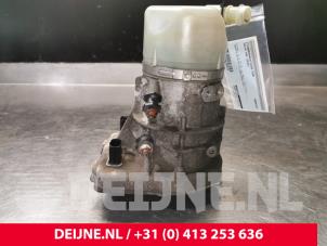 Volvo V60 Power steering pump O160919 photo 3