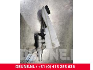 Gebruikte Hoofdremcilinder Citroen Jumpy 1.5 Blue HDi 100 Prijs € 24,20 Inclusief btw aangeboden door van Deijne Onderdelen Uden B.V.