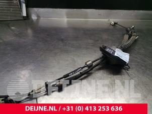 Gebruikte Schakelkabel Versnellingsbak Citroen Jumpy 1.5 Blue HDi 100 Prijs € 90,75 Inclusief btw aangeboden door van Deijne Onderdelen Uden B.V.