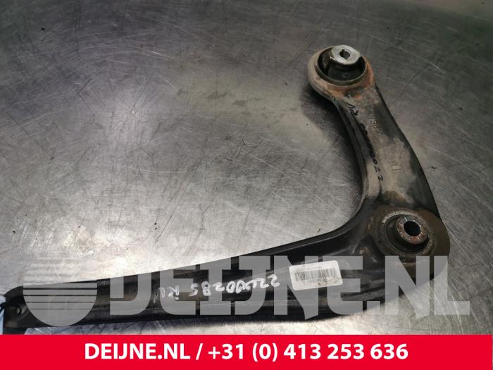 Citroen Jumpy Querlenker unten rechts vorne O161079
