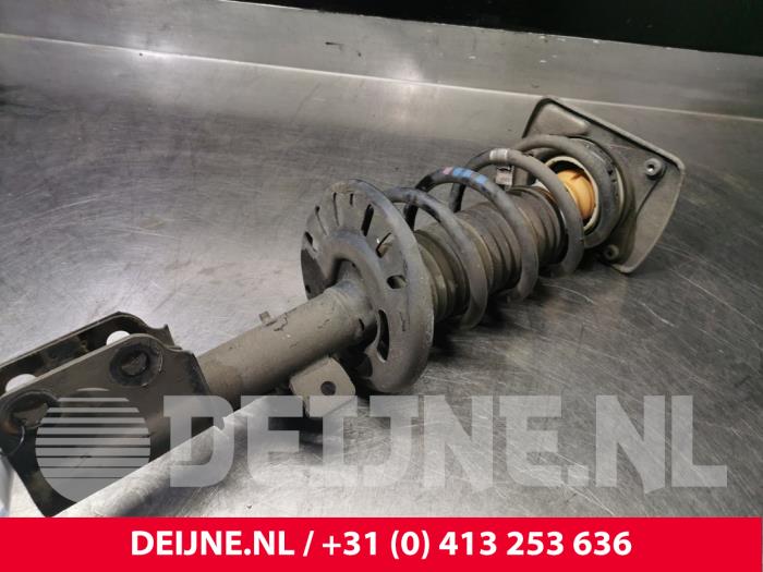 Citroen Jumpy Front shock absorber rod, right O161095