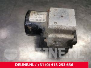 Renault Trafic ABS Pumpe O161196 foto 2