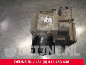 Renault Trafic ABS Pumpe O161196 foto 3