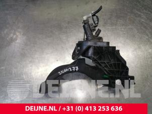 Peugeot Partner Clutch pedal O161198 photo 2