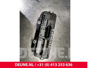 Volkswagen Caddy Heater control panel O161492 photo 3
