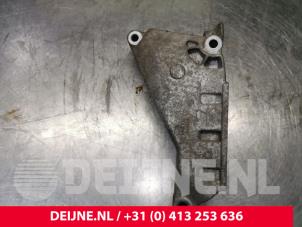 Volkswagen Transporter Motorlager O161556 foto 3