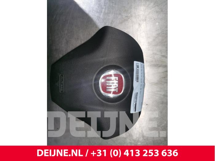 Fiat Punto Left airbag (steering wheel) O161623