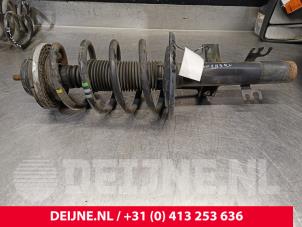 Volkswagen Transporter Schokdemperpoot rechts-voor O161610 foto 2