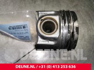 Ford Transit Piston O161758 photo 2