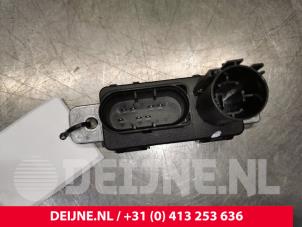 Volvo V60 Vorglührelais O161779 foto 2