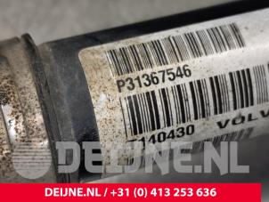 Volvo V60 Front drive shaft, right O161874 foto 3