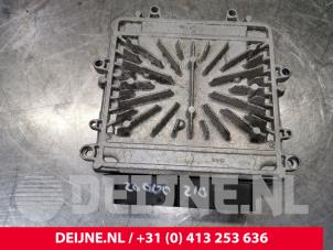 Volvo V60 Engine management computer O162048 photo 2
