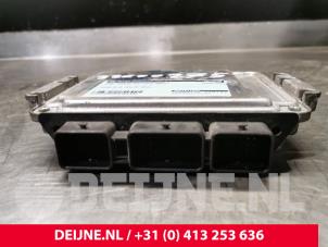 Opel Vivaro Computer Motormanagement O162192 foto 2