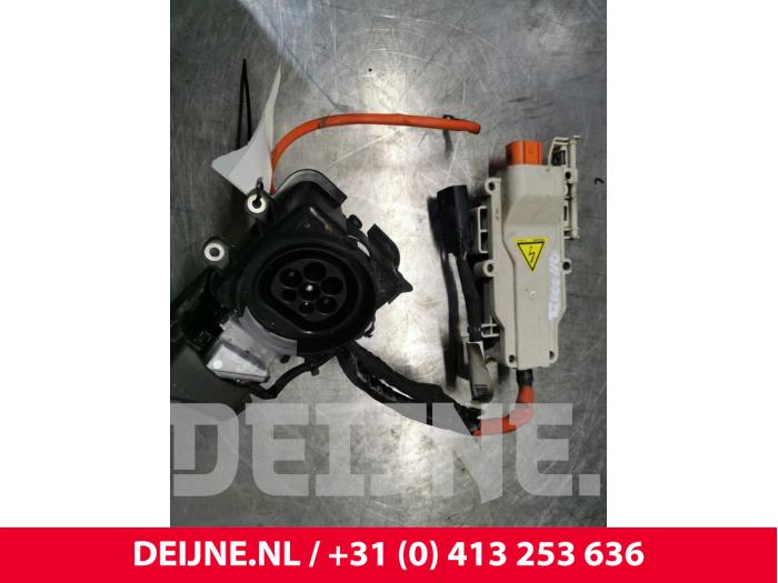 Volvo XC90 Oplaadpunt stekker aansluiting O162206
