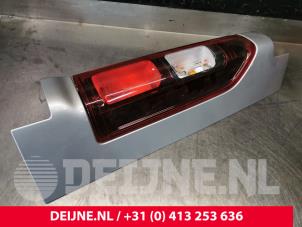 Opel Vivaro Taillight, right O162570 photo 3