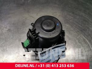 Gebruikte Aanjager Renault Master II (ED/HD/UD) 3.0 dCi 16V 140 Prijs € 60,50 Inclusief btw aangeboden door van Deijne Onderdelen Uden B.V.