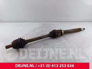 Gebruikte Cardanas rechts-voor (VWA) Volvo V50 (MW) 1.6 16V Prijs € 110,00 Margeregeling aangeboden door van Deijne Onderdelen Uden B.V.
