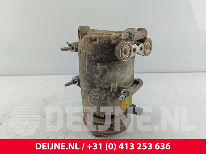 Gebruikte Aircopomp Volvo V50 (MW) 1.6 16V Prijs € 80,00 Margeregeling aangeboden door van Deijne Onderdelen Uden B.V.