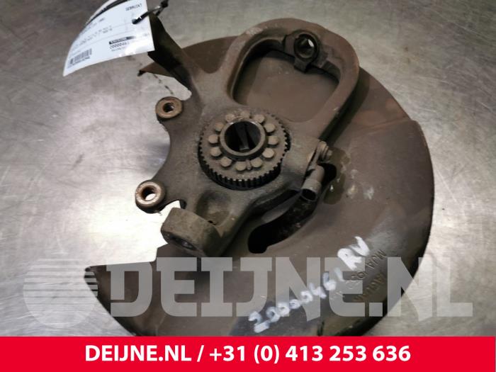 Jaguar Sovereign Achsschenkel rechts vorne O162946