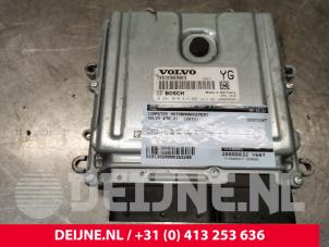 Gebruikte Computer Motormanagement Volvo V70 (BW) 2.4 D5 20V 215 Prijs € 65,00 Margeregeling aangeboden door van Deijne Onderdelen Uden B.V.