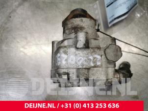 Volkswagen Transporter Lenkkraftverstärker Pumpe O163262 foto 3