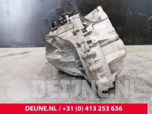 Volvo V40 Versnellingsbak O163317 foto 3
