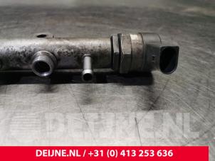 Volkswagen Crafter Fuel injector nozzle O163435 foto 2