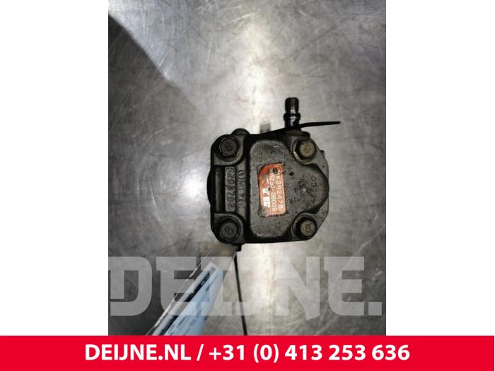 Gebruikte Pomp Servo Mitsubishi Canter Prijs € 302,50 Inclusief btw aangeboden door van Deijne Onderdelen Uden B.V.