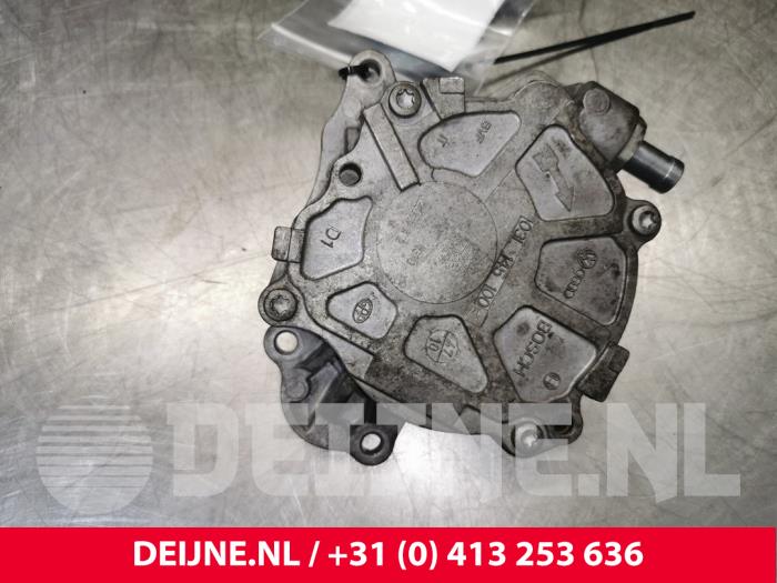 Vacuumpomp (Diesel) van een Volkswagen Caddy III (2KA,2KH,2CA,2CH) 1.6 TDI 16V 2015