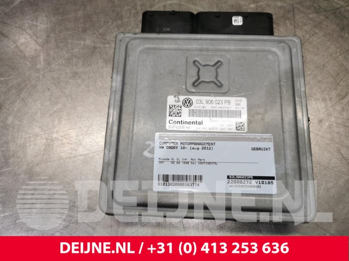 Volkswagen Caddy Computer Motormanagement O163774