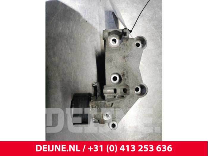 Mercedes Vito Motorlager O163895