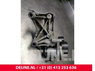 Mercedes Vito Motorsteun O163895 foto 3