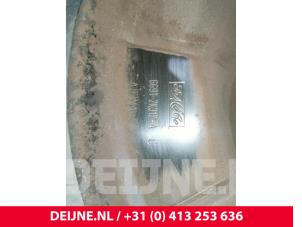 Volvo V60 Achsschenkel links hinten O163982 foto 3