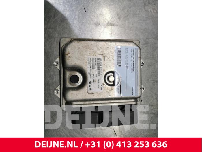 Opel Combo Engine management computer O163990