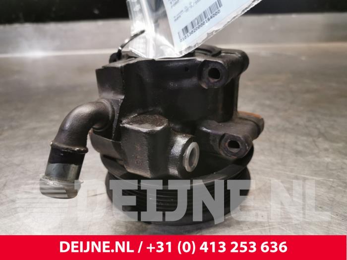Gebruikte Pomp Servo Ford Transit 2.4 TDCi 16V Prijs € 60,50 Inclusief btw aangeboden door van Deijne Onderdelen Uden B.V.