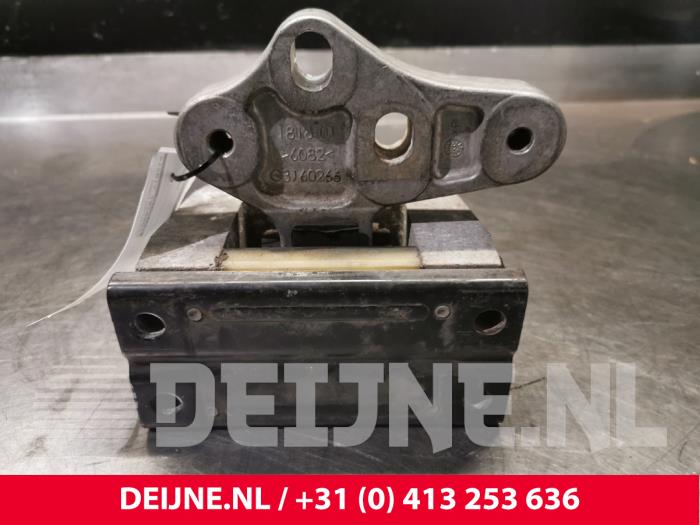 Gebruikte Motorsteun Ford Transit Custom 2.0 TDCi 16V Eco Blue 185 Prijs € 30,25 Inclusief btw aangeboden door van Deijne Onderdelen Uden B.V.