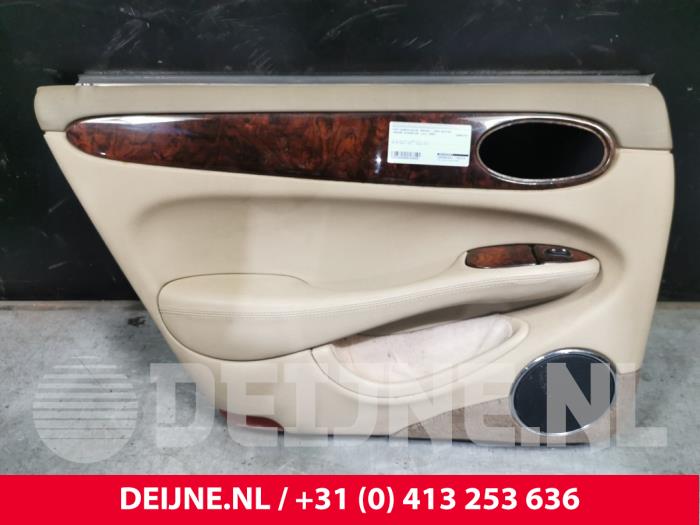 Jaguar Sovereign Türverkleidung 4-türig links hinten O164020