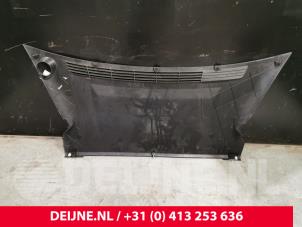 Tesla Model S Afdekplaat diversen O164161 foto 2