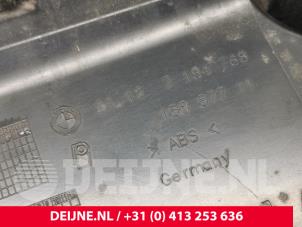 BMW 3-Serie Stoßstangenstütze rechts hinten O164168 photo 3