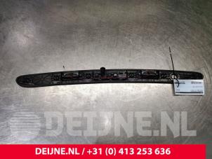 Volvo S60 Handgreep Achterklep O164394 foto 3