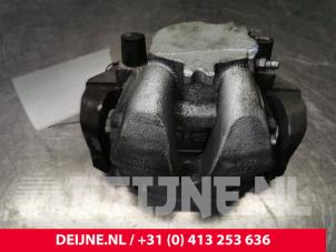 Volvo V60 Remklauw (Tang) rechts-voor O164529 foto 3