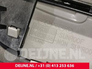 Volvo V70 Interior lighting, front O164682 photo 3