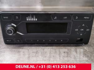 Gebruikte Radio Diversen Opel Combo Cargo 1.5 CDTI 75 Prijs € 121,00 Inclusief btw aangeboden door van Deijne Onderdelen Uden B.V.