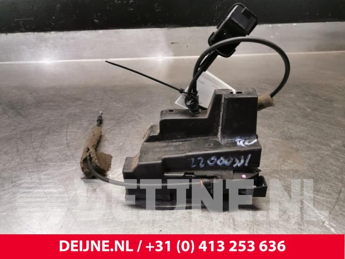 Opel Movano Door lock mechanism 2-door, right O165217