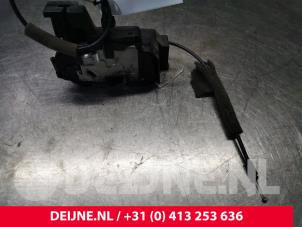 Opel Movano Türschlossmechanik 2-türig rechts O165217 foto 3