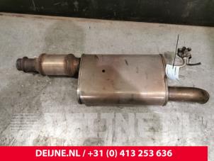 Gebruikte Uitlaat Einddemper Citroen Jumpy 2.0 Blue HDI 120 Prijs € 211,75 Inclusief btw aangeboden door van Deijne Onderdelen Uden B.V.