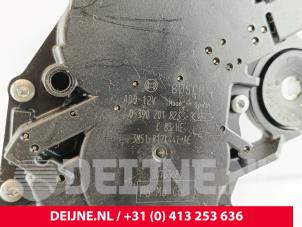 Volvo V50 Scheibenwischermotor hinten O165357 foto 3