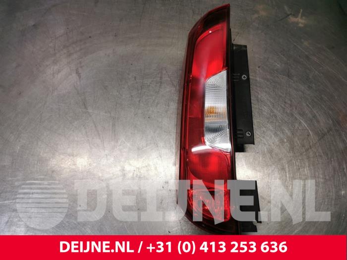 Fiat Doblo Rücklicht links O165602