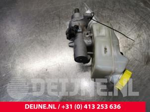 Volkswagen Transporter Master cylinder O165650 photo 3