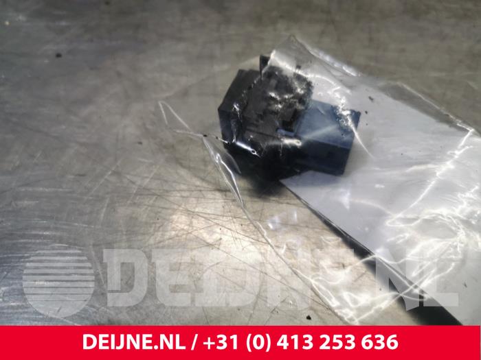 Opel Combo ESP Schalter O165764